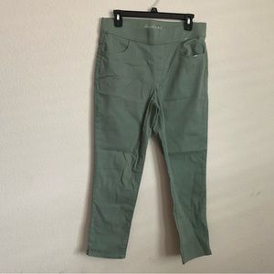 Gloria Vanderbilt women’s crop length pull-on pant (Average)